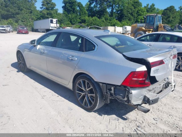 LVY982AK8JP019621 Volvo S90 T5 Momentum