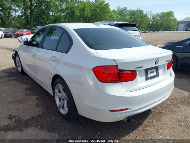 WBA3C3G54FNS76715 BMW 320i Xdrive