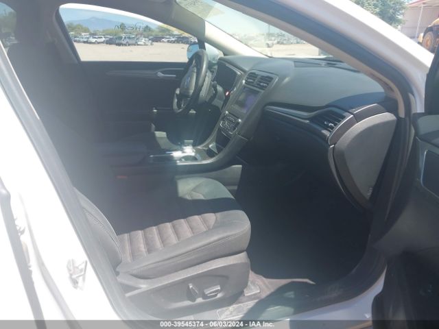3FA6P0H73HR201349 Ford FUSION SE