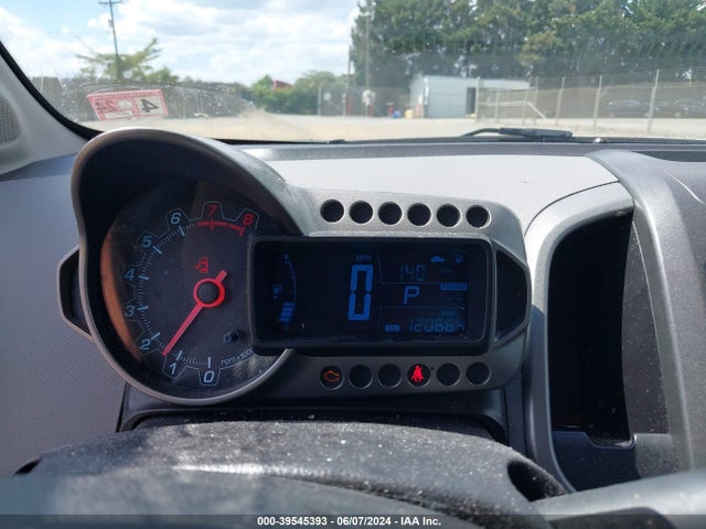 Chevrolet Sonic Lt Auto 2015 1G1JC5SB3F4117394 Image 7