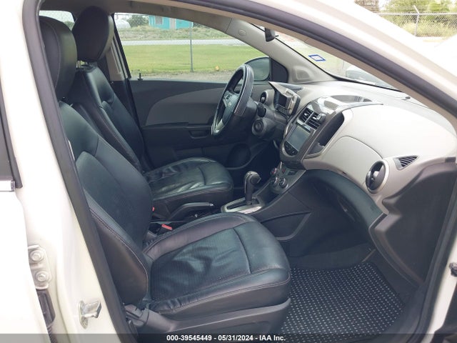 Chevrolet Sonic Ltz Auto 2015 1G1JE6SBXF4117490 Image 5