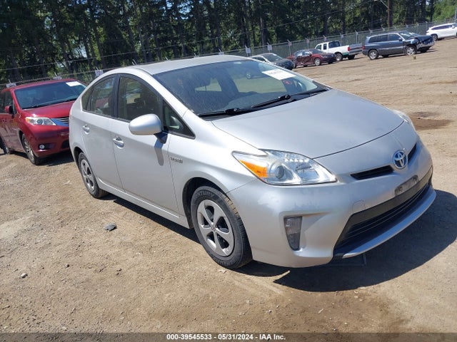 Toyota Prius Two 2014 JTDKN3DU7E0357529 zdjęcie główne