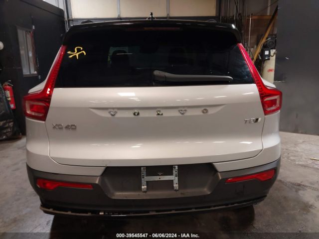 YV4162UM0M2401874 Volvo Xc40 T5 R-design