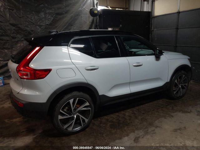 YV4162UM0M2401874 Volvo Xc40 T5 R-design