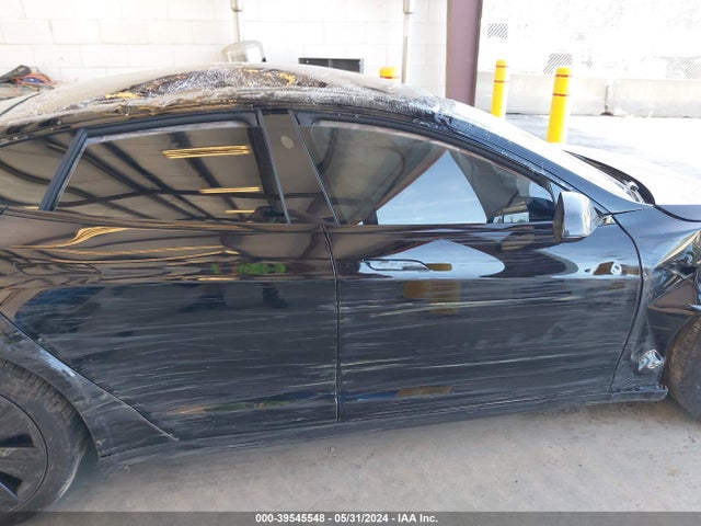 Tesla Model S Plaid 2022 5YJSA1E69NF480265 Image 13