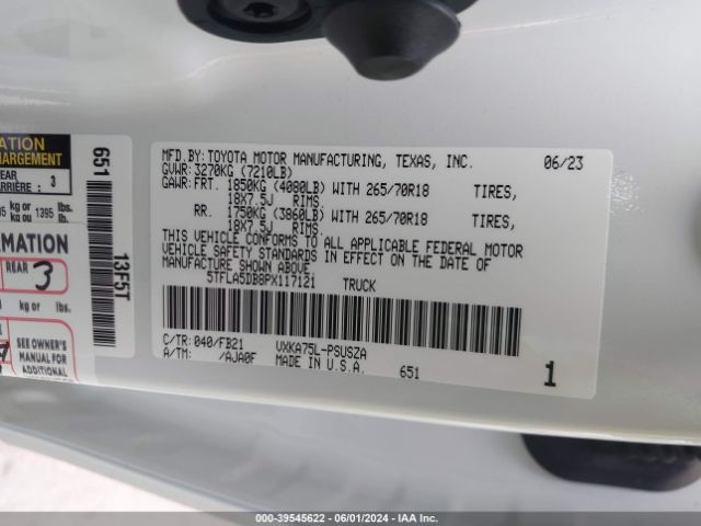 5TFLA5DB8PX117121 Toyota Tundra Sr5