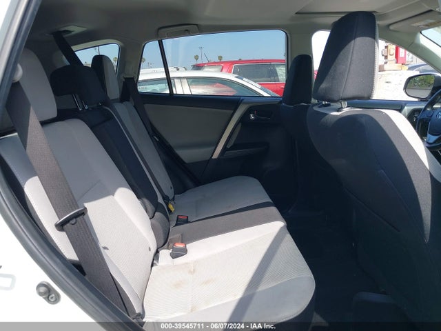 Toyota Rav4 Xle 2016 JTMWFREV0GJ071348 Image 8