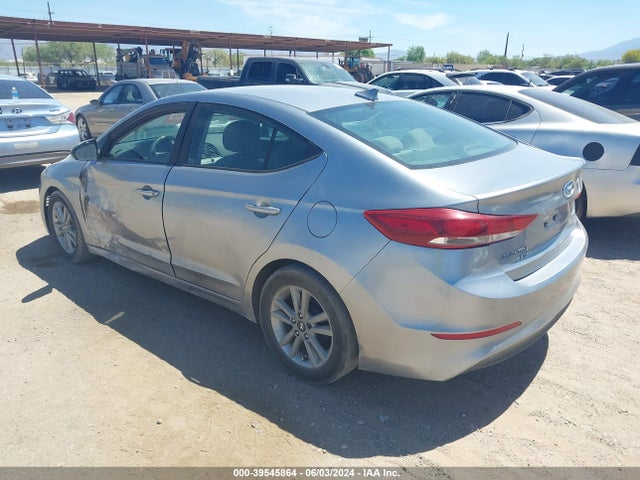 Hyundai ELANTRA SE 2017 5NPD74LF1HH199739 Image 3