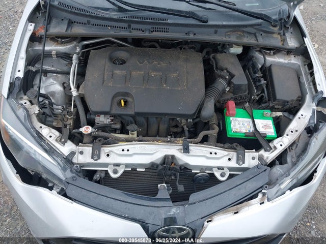 Toyota COROLLA LE 2018 2T1BURHE9JC072825 Image 10