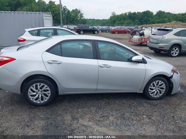 Toyota COROLLA LE 2018 2T1BURHE9JC072825 Image 14