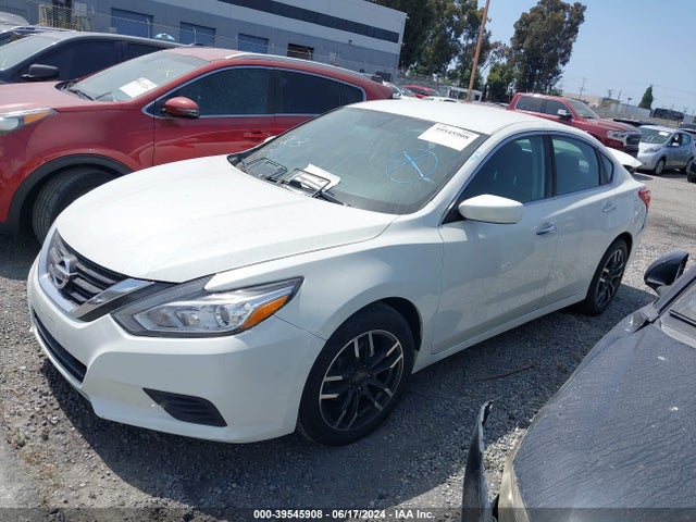 Nissan Altima 2.5 S 2016 1N4AL3AP4GN331174 Image 2