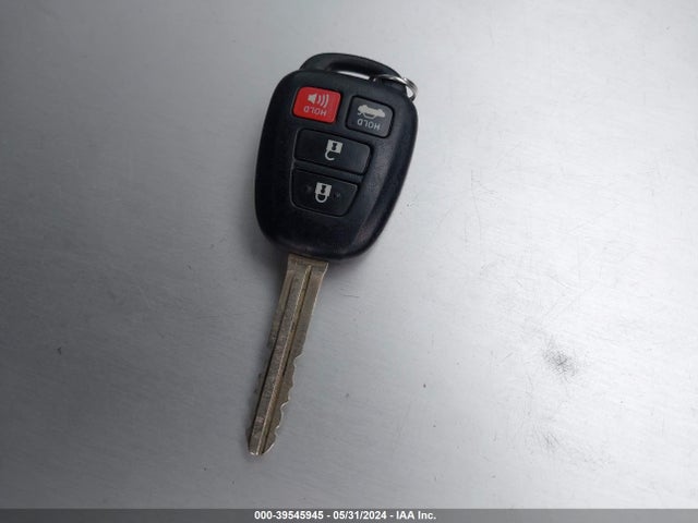 Toyota COROLLA LE 2016 5YFBURHE1GP540474 Image 11