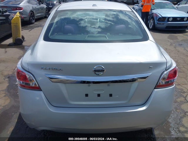 Nissan Altima 2.5 S 2015 1N4AL3AP2FN862601 Image 16