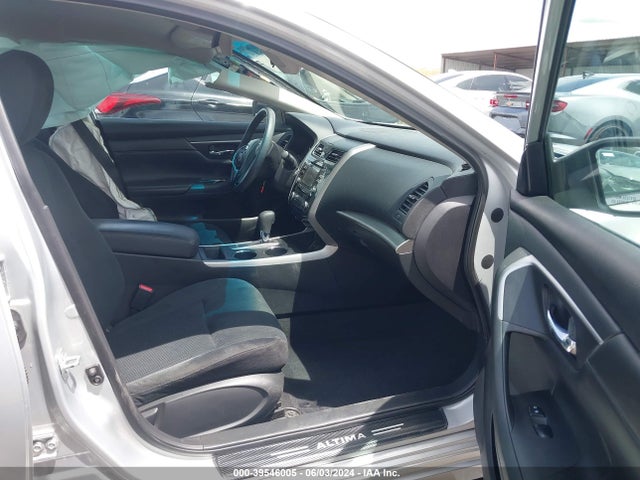 Nissan Altima 2.5 S 2015 1N4AL3AP2FN862601 Image 5