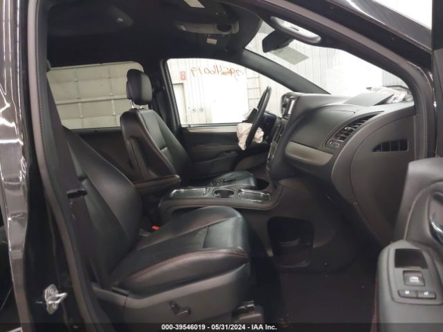 2C4RDGEG2HR699529 Dodge Grand Caravan Gt