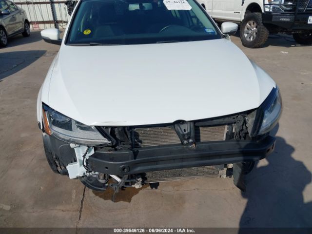 3VWDB7AJXHM308973 Volkswagen Jetta 1.4t Se