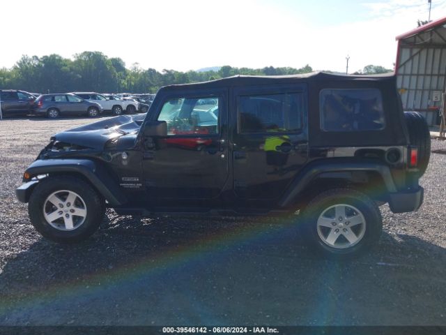 1C4HJWDG8GL184011 Jeep Wrangler Unlimited Sport