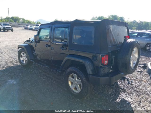 1C4HJWDG8GL184011 Jeep Wrangler Unlimited Sport
