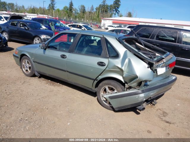 2001 SAAB 9-3 YS3DD58H812050611 Photo 2