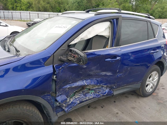 Toyota RAV4 LE 2015 2T3BFREV8FW356605 Image 6