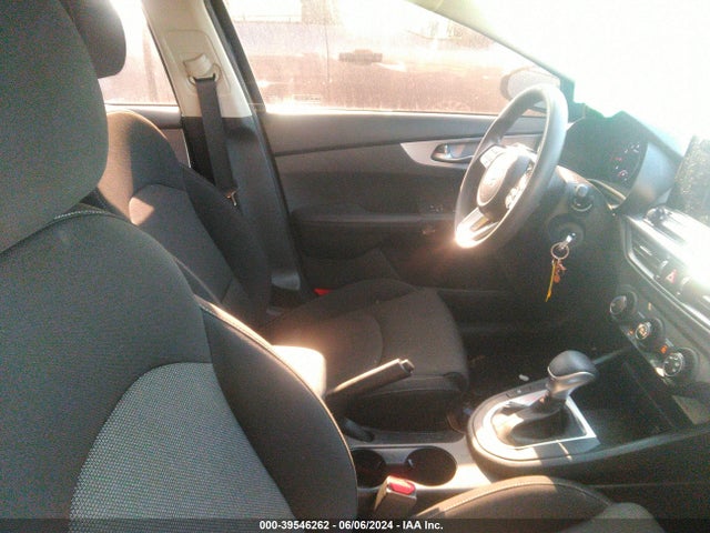 KIA FORTE FE 2022 3KPF24AD5NE445636 Image 5
