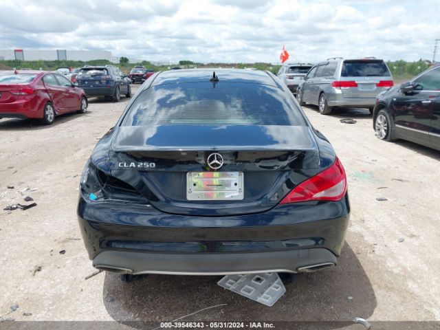 WDDSJ4EB1JN569697 Mercedes-Benz CLA 250