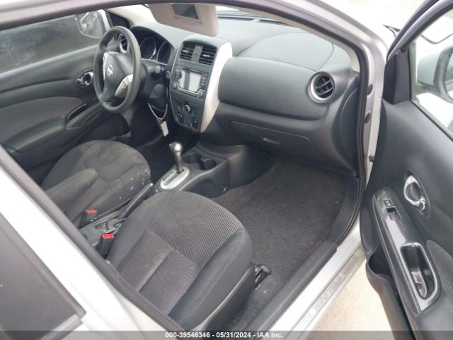 3N1CN7AP7FL800568 Nissan Versa 1.6 Sl