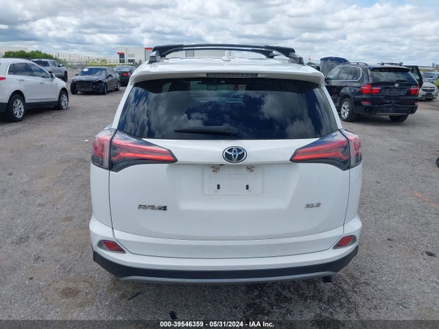 Toyota Rav4 Xle 2017 2T3WFREV3HW404242 Image 16