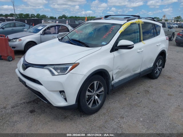 Toyota Rav4 Xle 2017 2T3WFREV3HW404242 Image 2