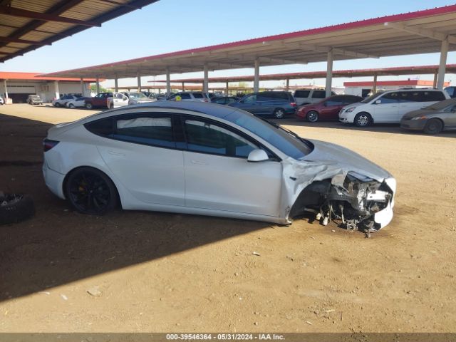 5YJ3E1EB6JF098064 Tesla Model 3 Long Range/performance