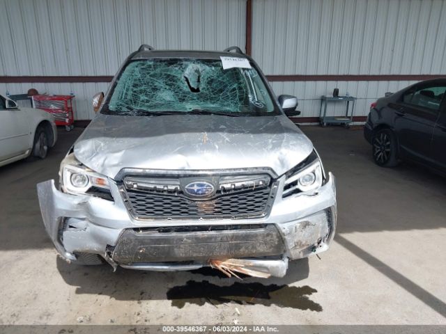 JF2SJGWC6JH483224 Subaru Forester 2.0xt Touring