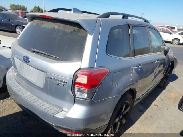JF2SJGWC6JH483224 Subaru Forester 2.0xt Touring