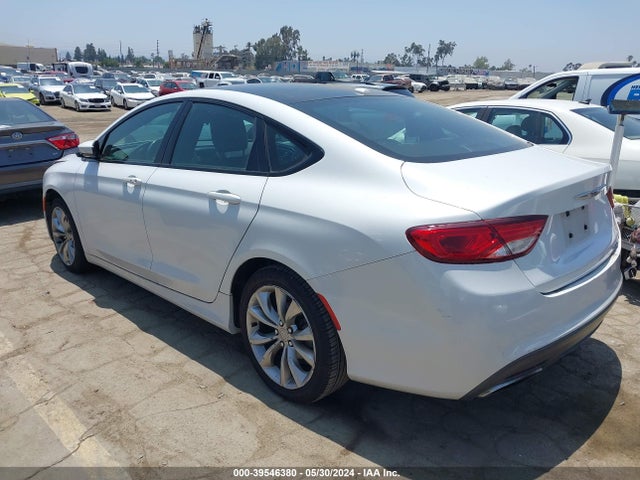 Chrysler 200 S 2015 1C3CCCBB7FN662985 Image 3