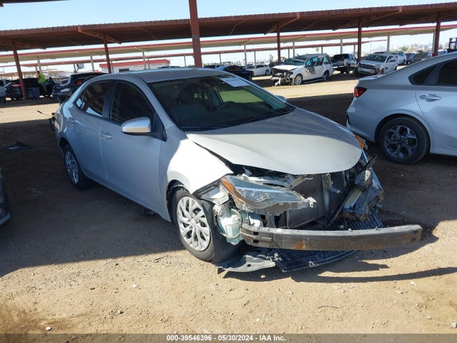 Toyota COROLLA LE 2018 2T1BURHE0JC983531 main image