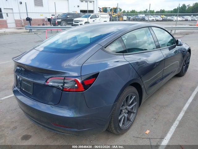 Tesla Model 3 Rear-wheel Drive 2023 5YJ3E1EA8PF618894 Image 4