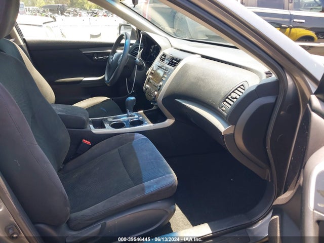 Nissan Altima 2.5 S 2014 1N4AL3AP9EC283664 Image 5