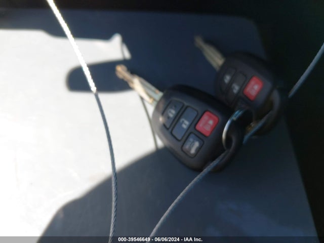 Toyota COROLLA LE 2016 2T1BURHE2GC645024 Image 11