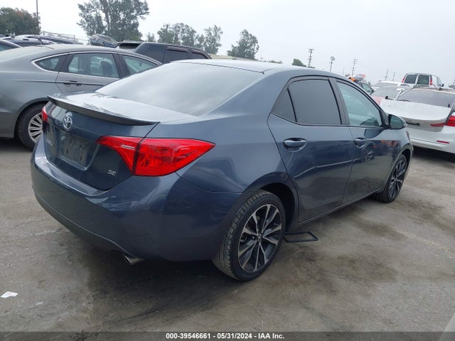 Toyota COROLLA SE 2018 5YFBURHE9JP748271 Image 4