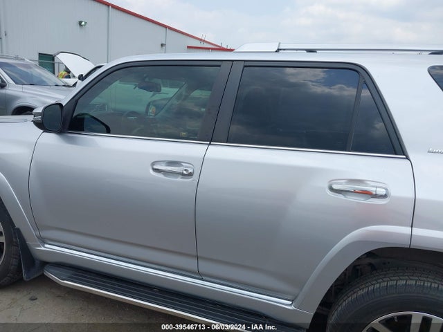 Toyota 4runner Limited 2016 JTEZU5JR7G5128444 Image 15