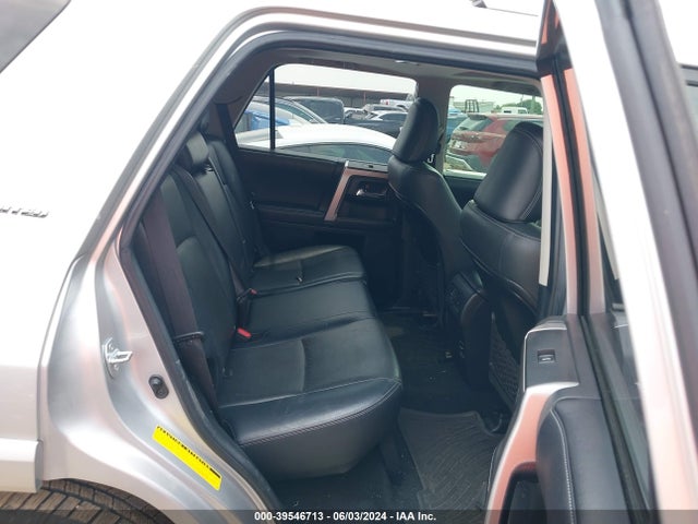 Toyota 4runner Limited 2016 JTEZU5JR7G5128444 Image 8