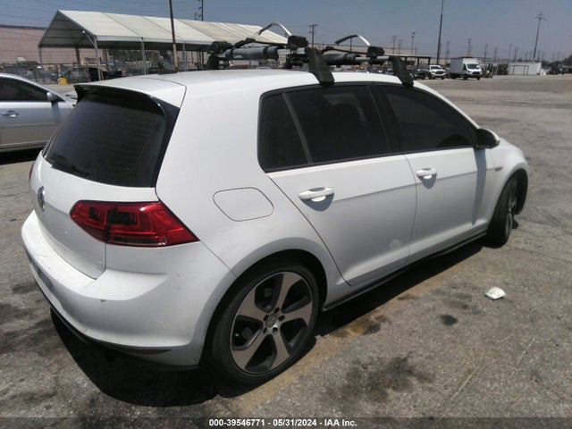 3VW5T7AU9FM002209 Volkswagen Golf Gti 2.0t Se 4-door