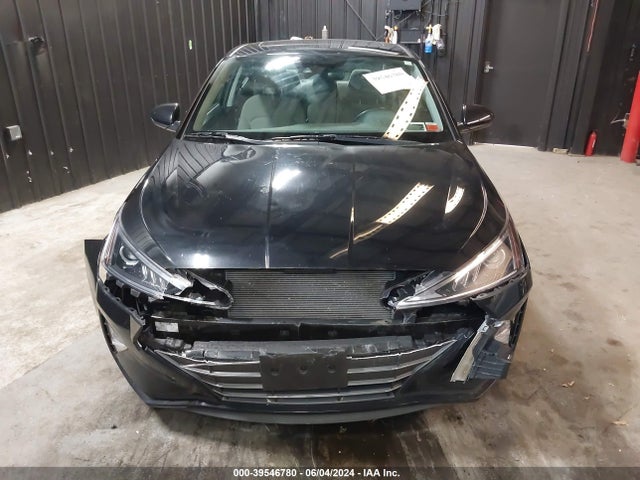 Hyundai Elantra Value Edition 2020 5NPD84LF5LH616916 Image 13