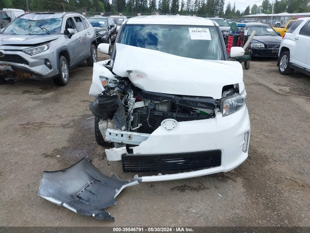 JTLZE4FE3EJ057334 Scion XB