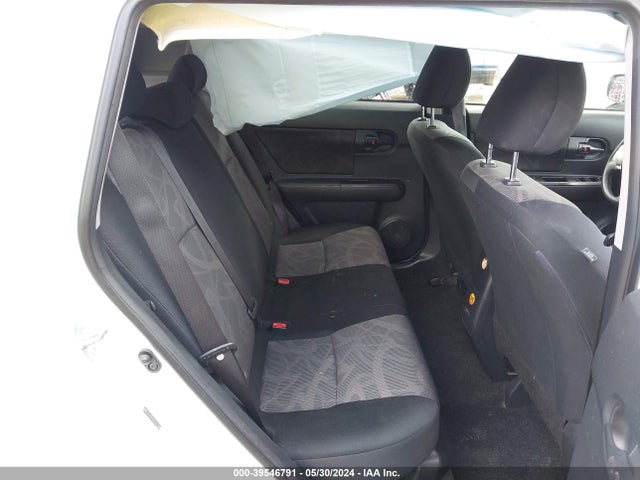 JTLZE4FE3EJ057334 Scion XB