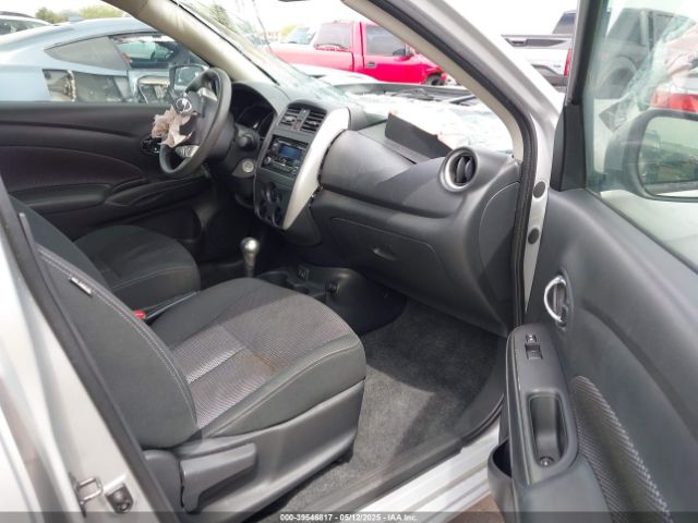 3N1CN7AP6JL806032 Nissan Versa 1.6 Sv