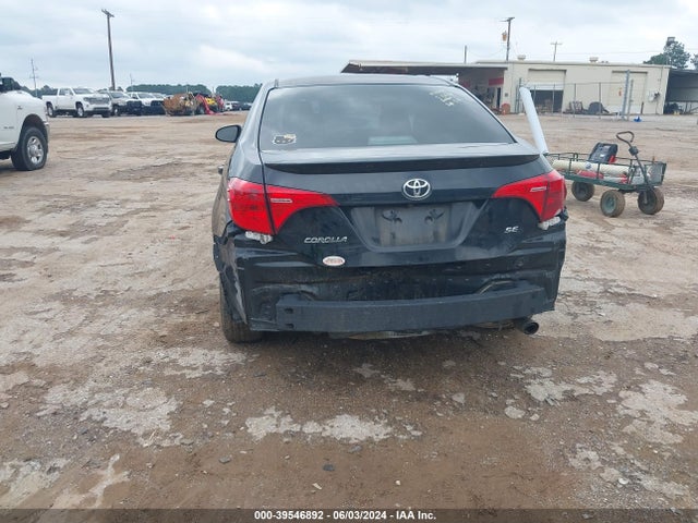 Toyota COROLLA SE 2018 5YFBURHE6JP809849 Image 17