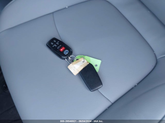 Toyota SIENNA XLE 2022 5TDYSKFC7NS055866 Image 11