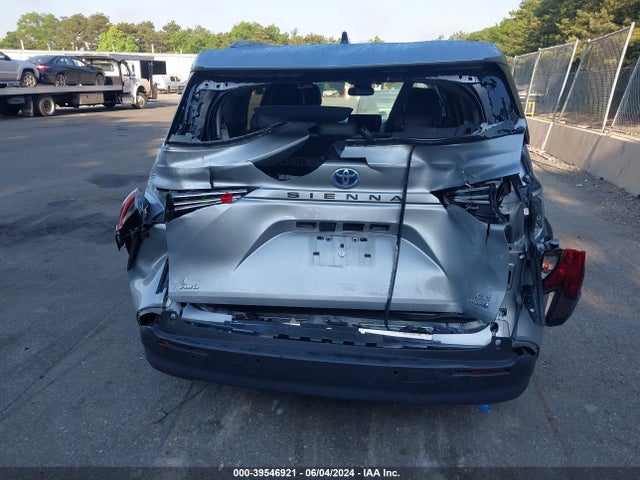 Toyota SIENNA XLE 2022 5TDYSKFC7NS055866 Image 16