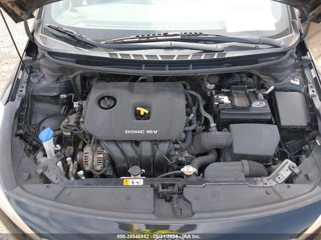 KIA FORTE LX 2017 3KPFK4A73HE137864 Image 10