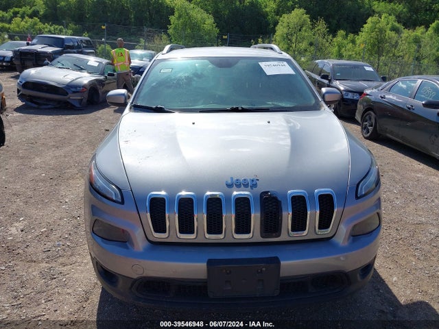 Jeep Cherokee Latitude 2015 1C4PJMCS6FW601533 Image 6